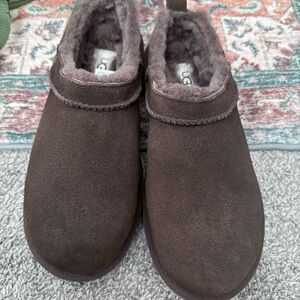 UGG Women's Chocolate Brown Ankle Booties